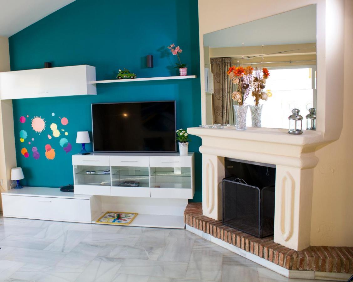 Puerto Marina Luxury Apartment With Sea Views Benalmádena Eksteriør billede