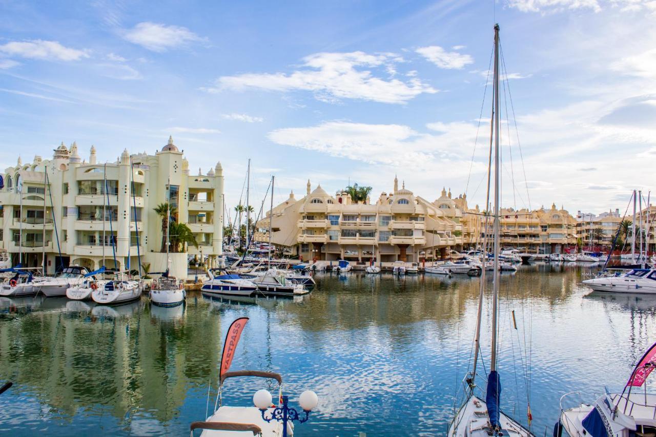 Puerto Marina Luxury Apartment With Sea Views Benalmádena Eksteriør billede