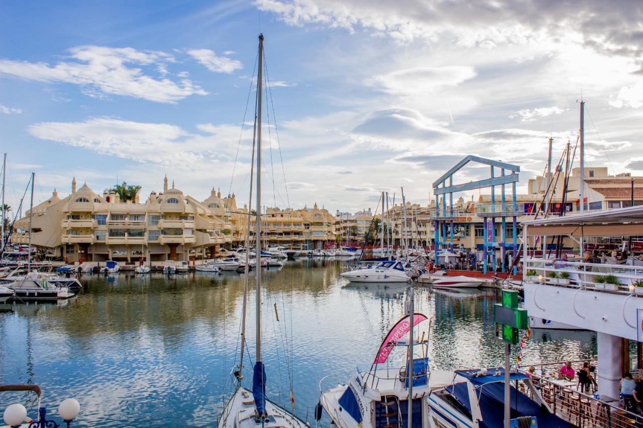 Puerto Marina Luxury Apartment With Sea Views Benalmádena Eksteriør billede