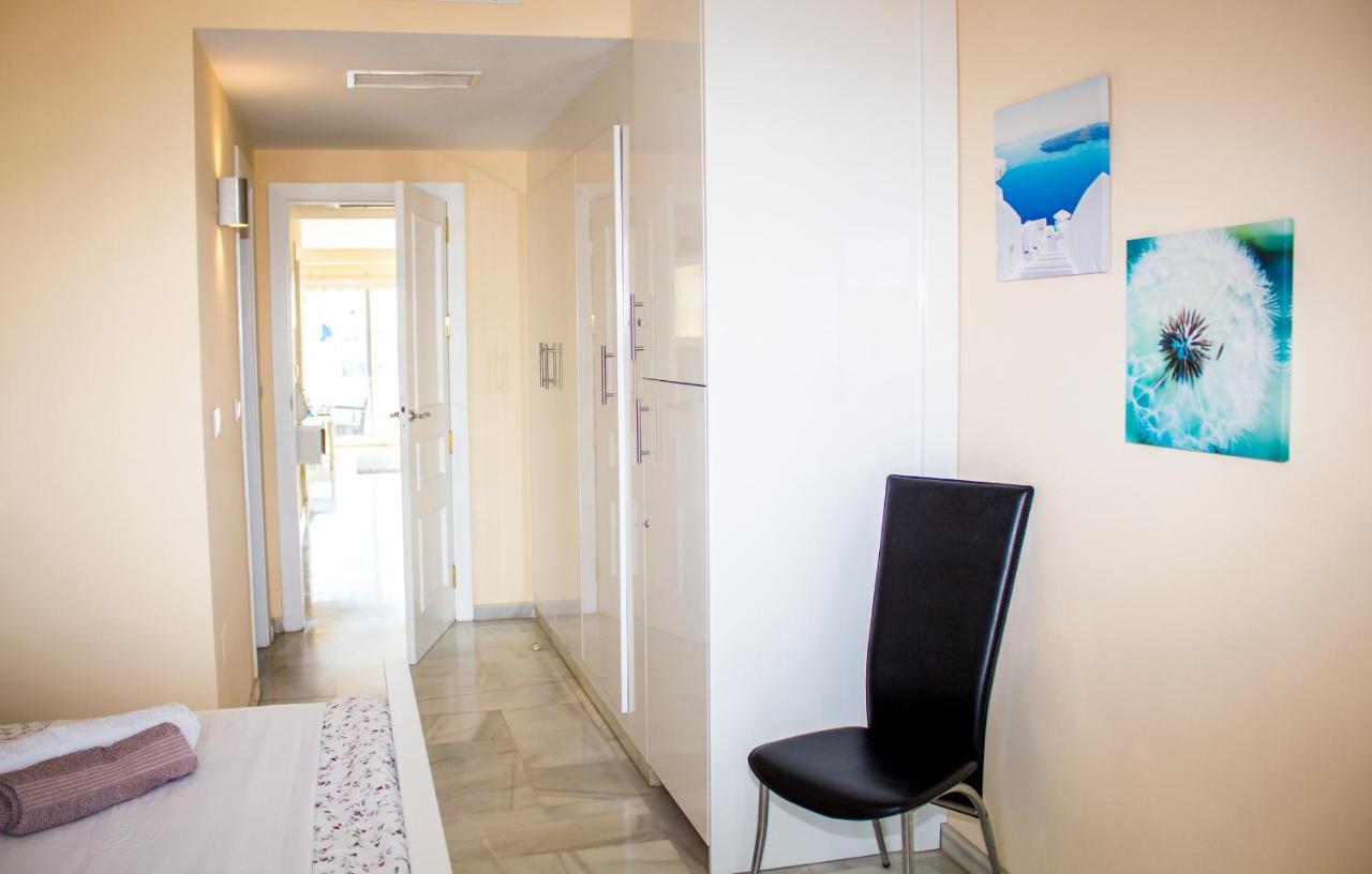 Puerto Marina Luxury Apartment With Sea Views Benalmádena Eksteriør billede