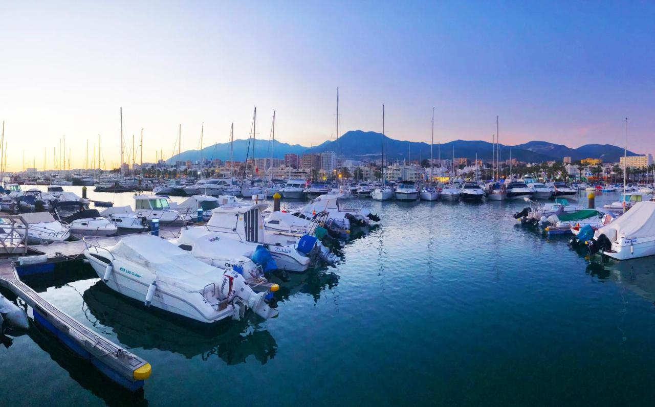 Puerto Marina Luxury Apartment With Sea Views Benalmádena Eksteriør billede