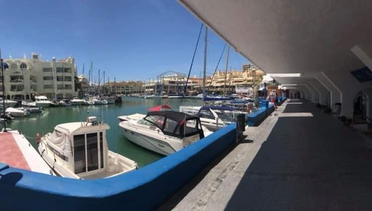 Puerto Marina Luxury Apartment With Sea Views Benalmádena Eksteriør billede