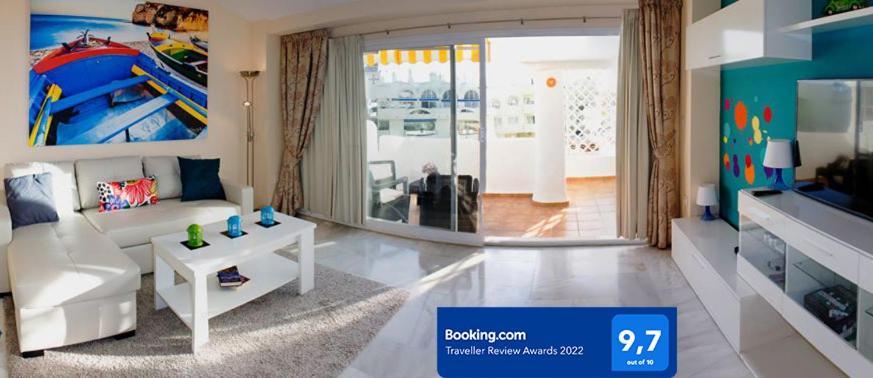 Puerto Marina Luxury Apartment With Sea Views Benalmádena Eksteriør billede
